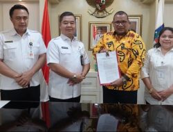 Kemendagri Serahkan Dokumen RKPD Tahun 2023 kepada DOB Papua Barat Daya