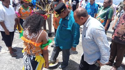 Mengawali Kerja, Pj Gubernur Papua Barat Mengunjungi Pulau Mansinam