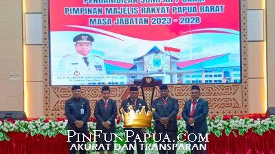 PJ Gubernur Papua Barat Lantik Pimpinan Majelis Rakyat Papua Barat