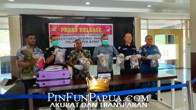 Polda Papua Barat Gagalkan Peredaran Narkotika Jenis Ganja Seberat 1,7 Kilogram di Manokwari