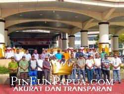 Senam dan Makan Bersama Meriahkan Valentine di Kantor Gubernur Papua Barat