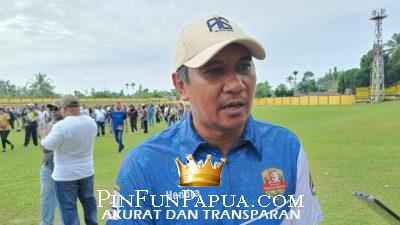 Sekwan DPR Papua Barat Kerahkan ASN Kerja Bakti di GOR Sanggeng 