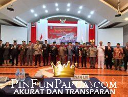 DPR Papua Barat Gelar Rapat Istimewa, Gubernur Dominggus Mandacan Sampaikan Pidato Perdana