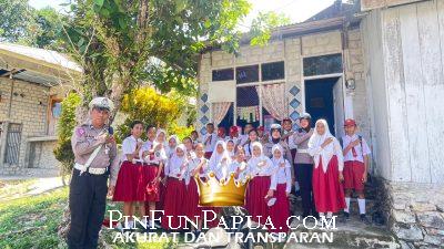 Satlantas Polres Fakfak Edukasi Siswa SD tentang Tertib Lalu Lintas Sejak Dini