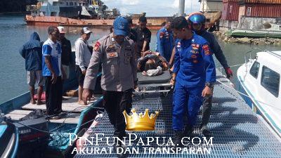 Sat Polairud Polres Fakfak Evakuasi Pasien Rujukan dari Wilayah Pesisir Karas