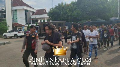 Polres Bogor Tangkap 23 Preman Berkedok Juru Parkir Liar, Sita Uang Pungli dan Miras