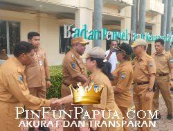 Bupati Hermus: Efisiensi Anggaran Berdampak pada Pembayaran Gaji Honorer di Manokwari