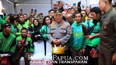 Kapolri Bagikan Sembako dan Alat Bantu Disabilitas di Puncak Bakti Kesehatan Hari Bhayangkara ke-79