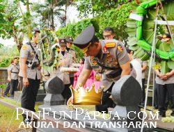 Jelang Hari Bhayangkara, Kapolri Ziarah ke Makam BJ Habibie dan Jenderal Hoegeng