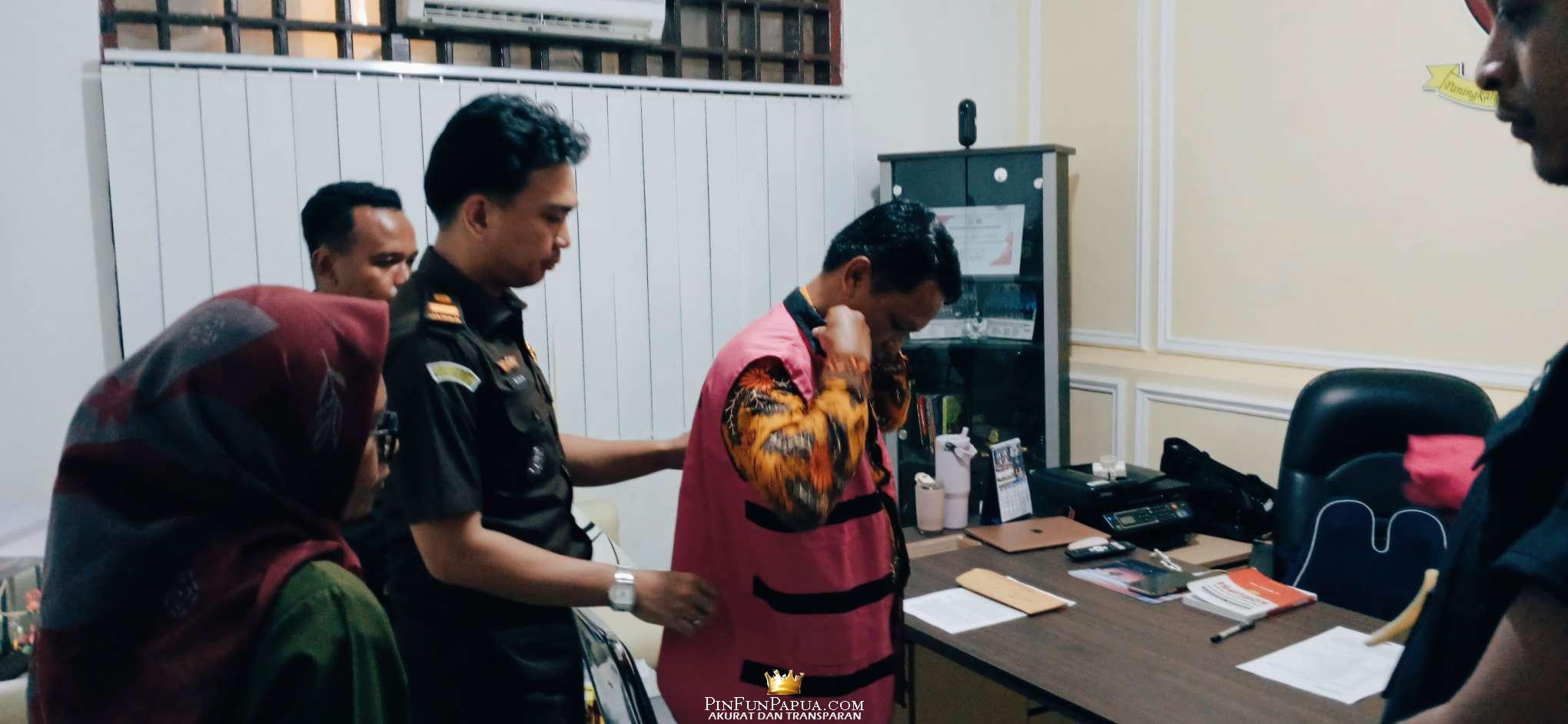 Compress_20251211_214841_1676